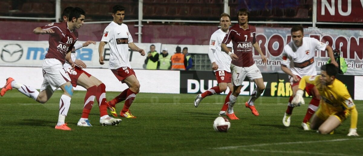 FOTO Fotbal păcălit de 1 aprilie » Rapid - Dinamo 0-0