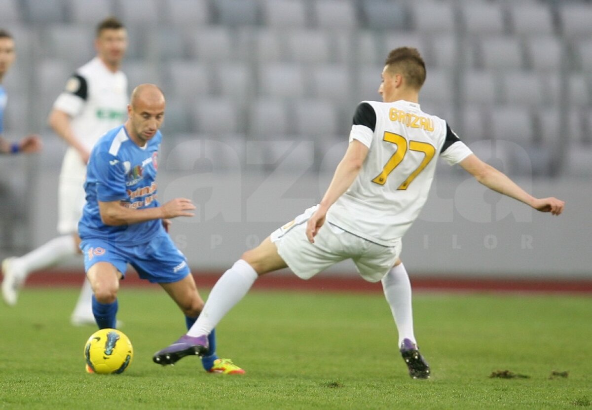 VIDEO şi FOTO Echipa lui Niculescu a învins şi a trecut peste Pandurii » U Cluj - Tg. Mureş 3-1