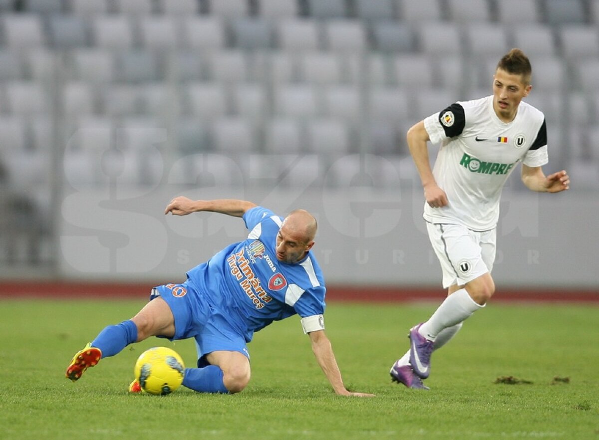VIDEO şi FOTO Echipa lui Niculescu a învins şi a trecut peste Pandurii » U Cluj - Tg. Mureş 3-1