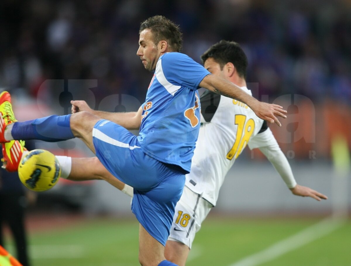 VIDEO şi FOTO Echipa lui Niculescu a învins şi a trecut peste Pandurii » U Cluj - Tg. Mureş 3-1