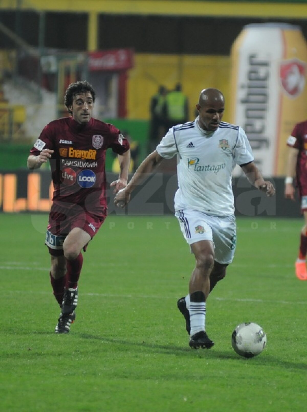 FOTO Egalul care menţine deschisă lupta la titlu » Vaslui - CFR Cluj 1-1