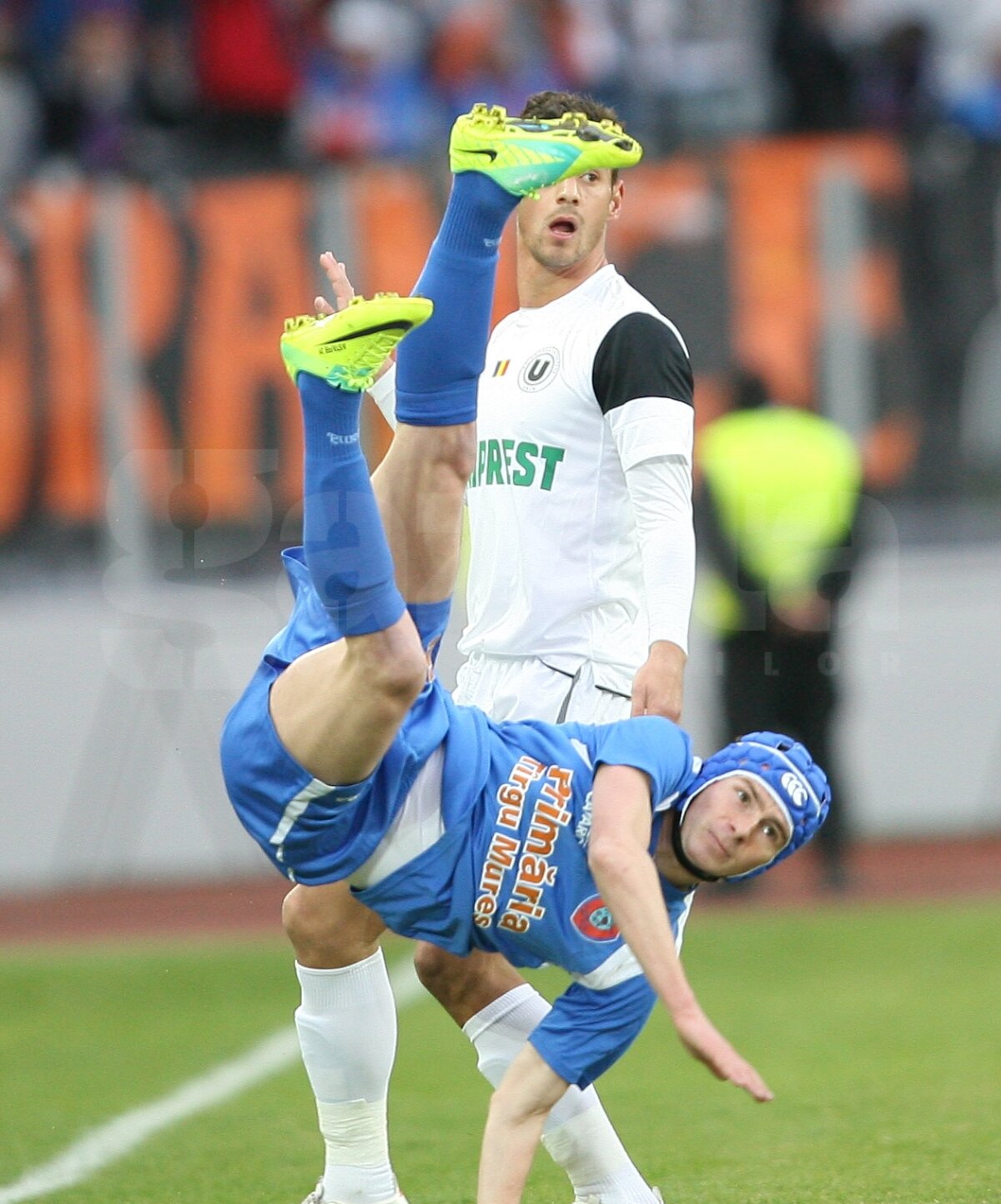 VIDEO Victorie pe maidan » Claudiu Niculescu e neînvins în 4 meciuri pe banca Universităţii