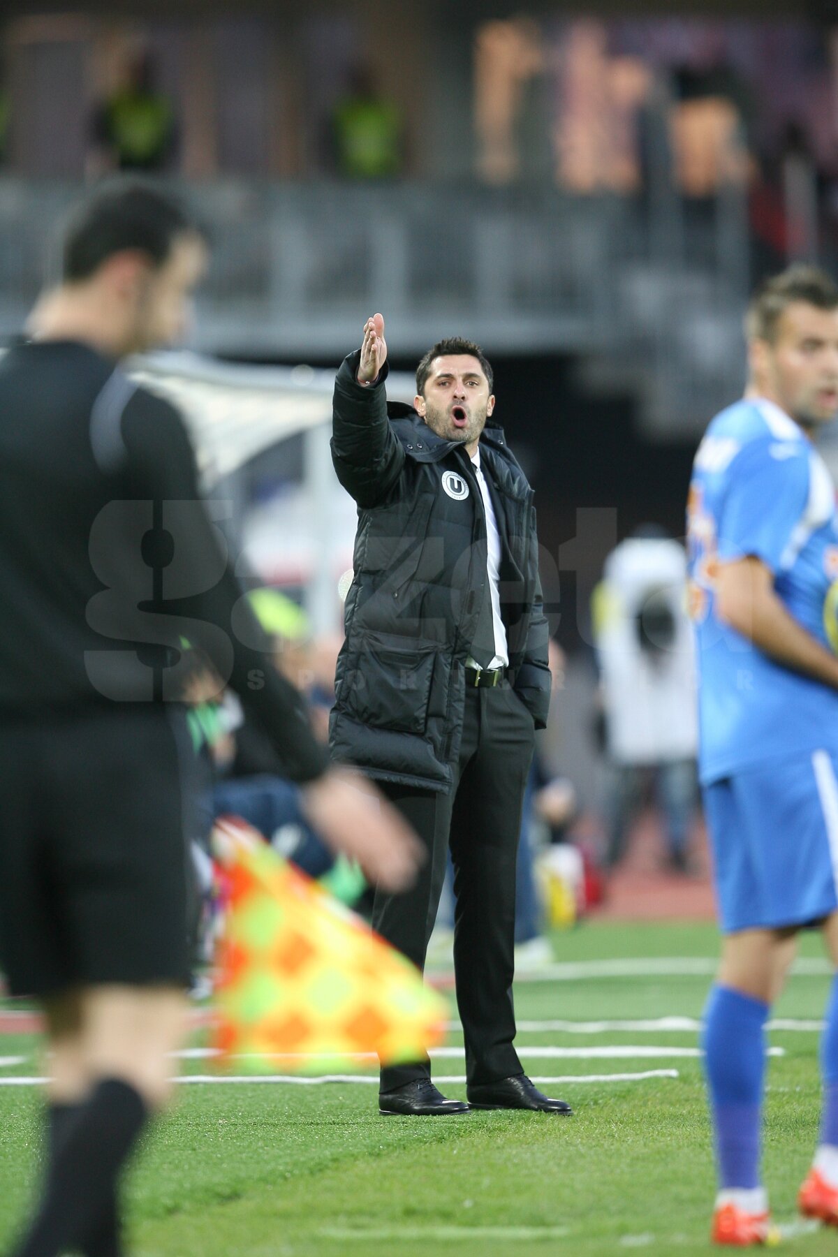 VIDEO Victorie pe maidan » Claudiu Niculescu e neînvins în 4 meciuri pe banca Universităţii