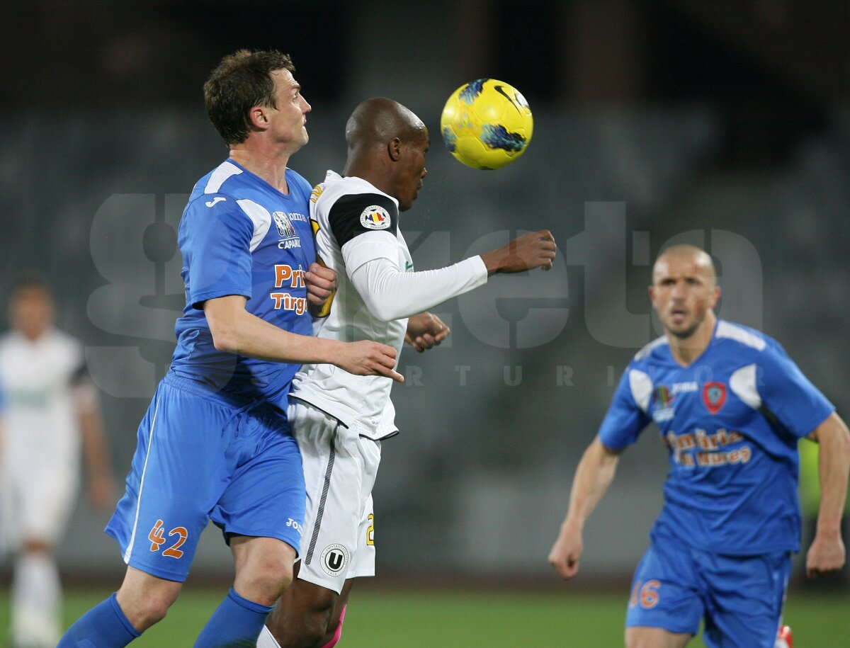 VIDEO Victorie pe maidan » Claudiu Niculescu e neînvins în 4 meciuri pe banca Universităţii