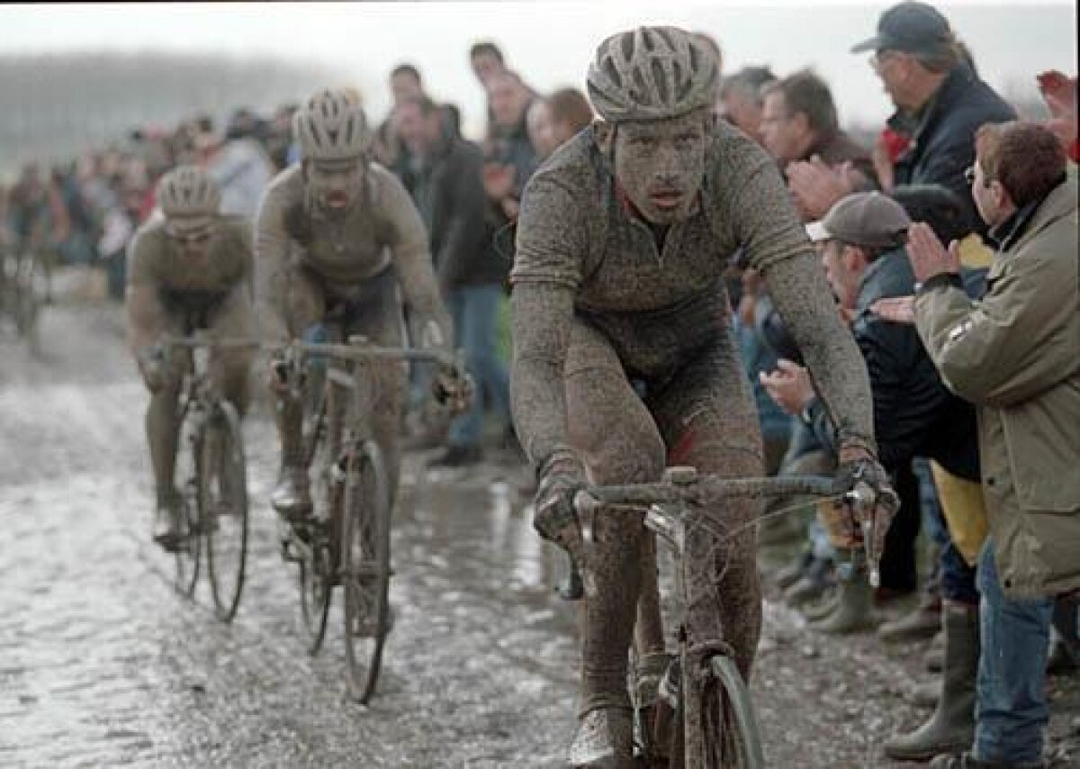 Ploaie în Infern! Ne aşteaptă o ediţie epică de Paris-Roubaix