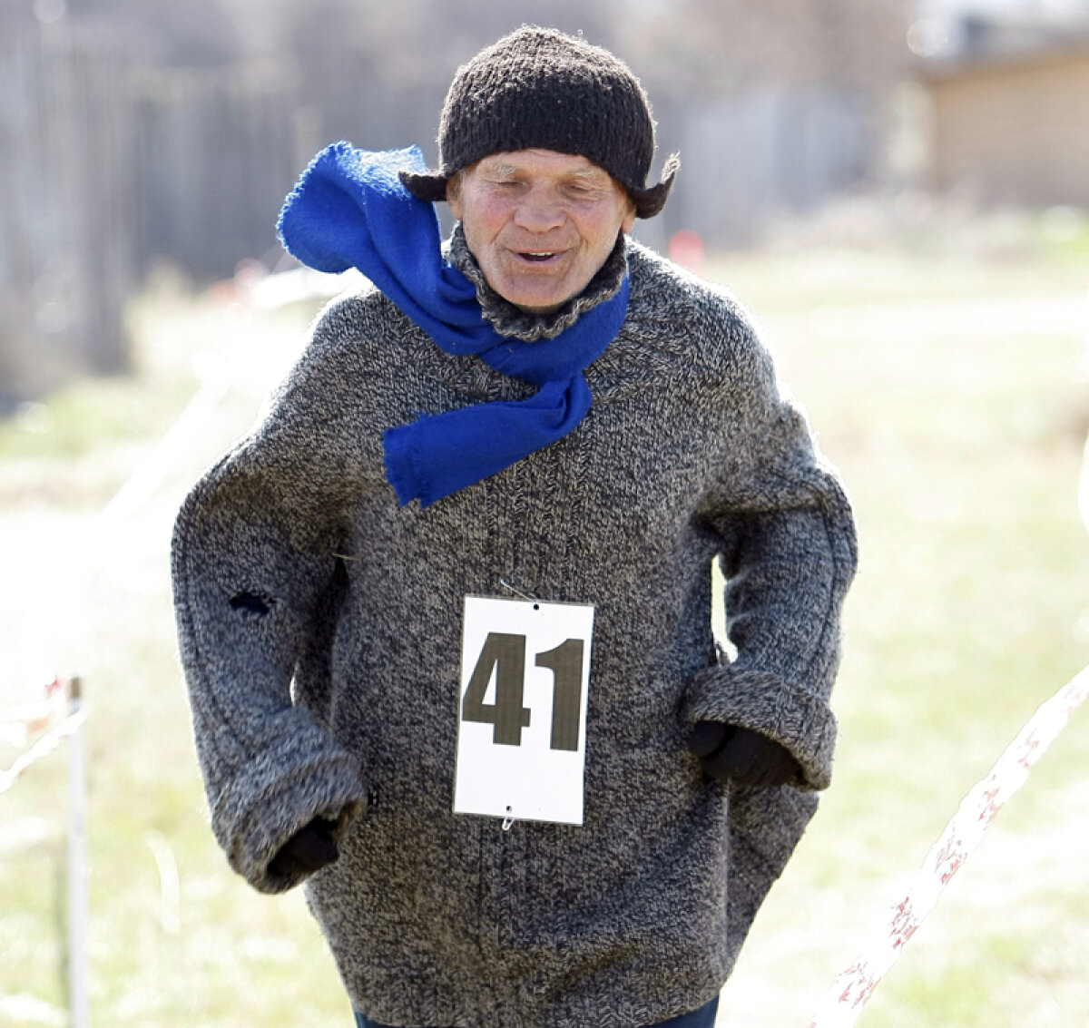 FOTO Cursa fără sfîrşit » Fotoreportaj impresionant de la Crosul Naţional al Veteranilor desfăşurat în week-end la Piteşti