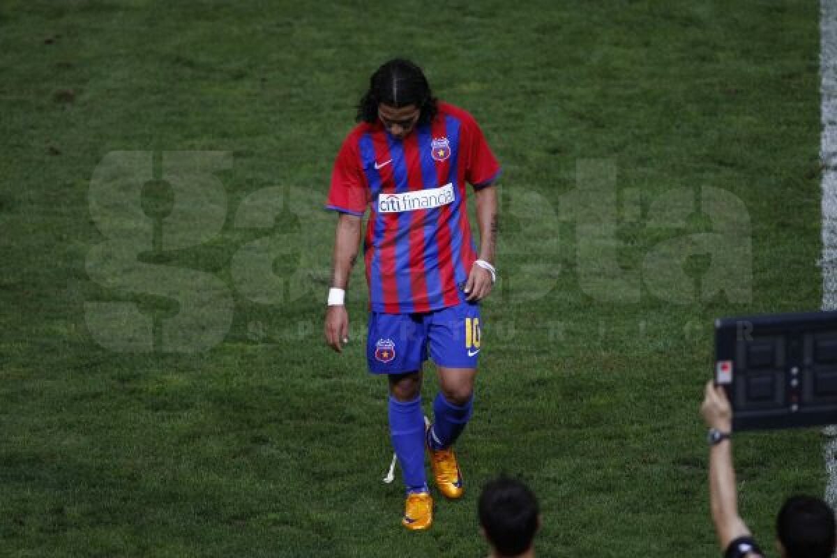 Tatu e noul Dayro Moreno de la Steaua