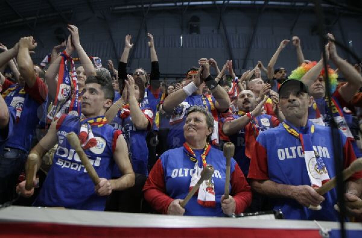 SUPERFOTO Cele mai tari imagini de la Gyor - Oltchim!