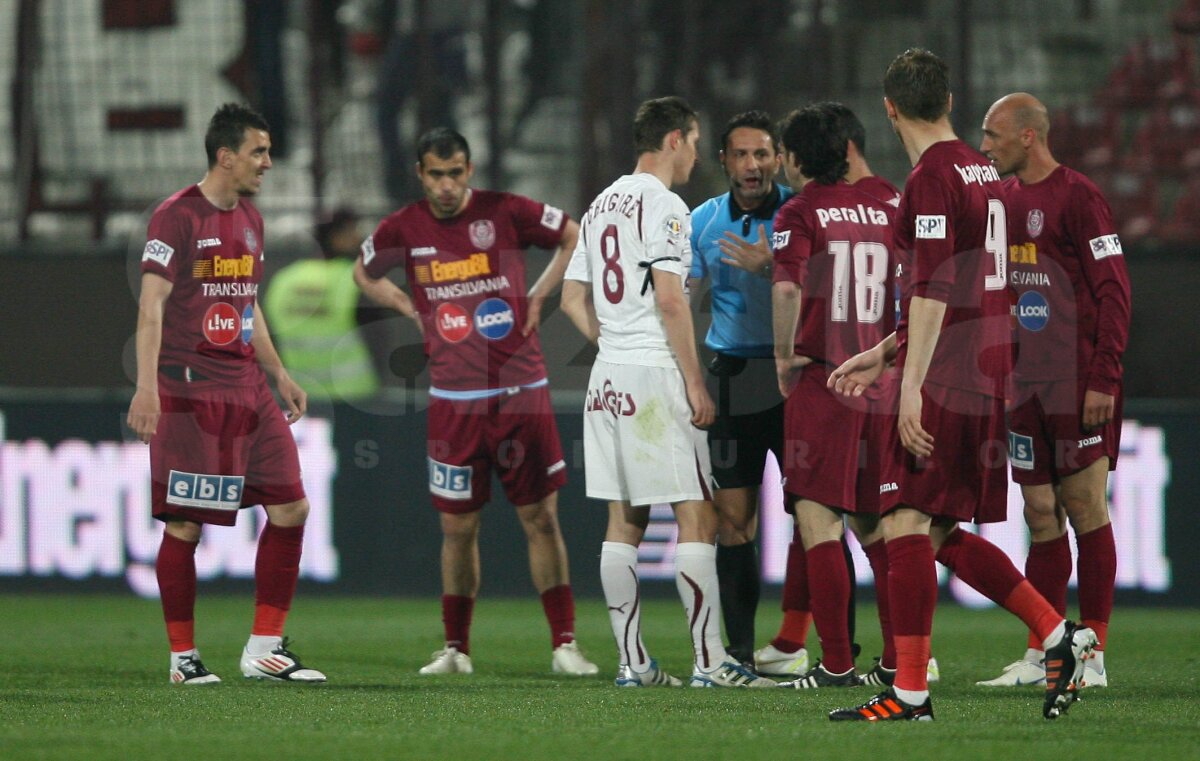 Mîndria Ardealului? » Rapidul s-a distrat în Gruia cu CFR, cîştigînd cu un umilitor 5-0!