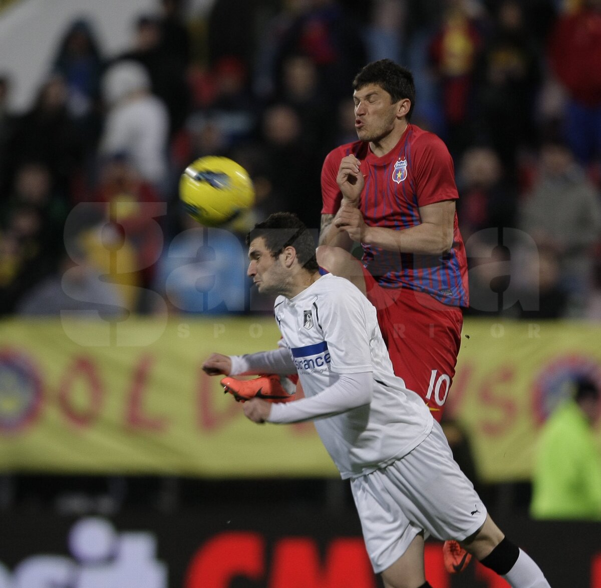 FOTO Hattrick de pase! » Tatu a condus Steaua spre o victorie categorică în faţa Sportului (4-1)
