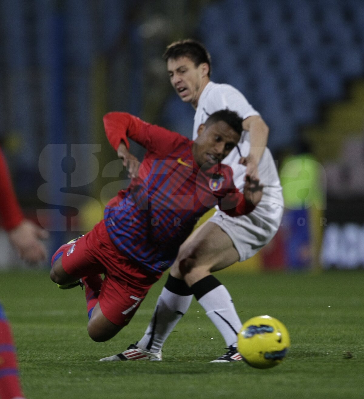 FOTO Hattrick de pase! » Tatu a condus Steaua spre o victorie categorică în faţa Sportului (4-1)