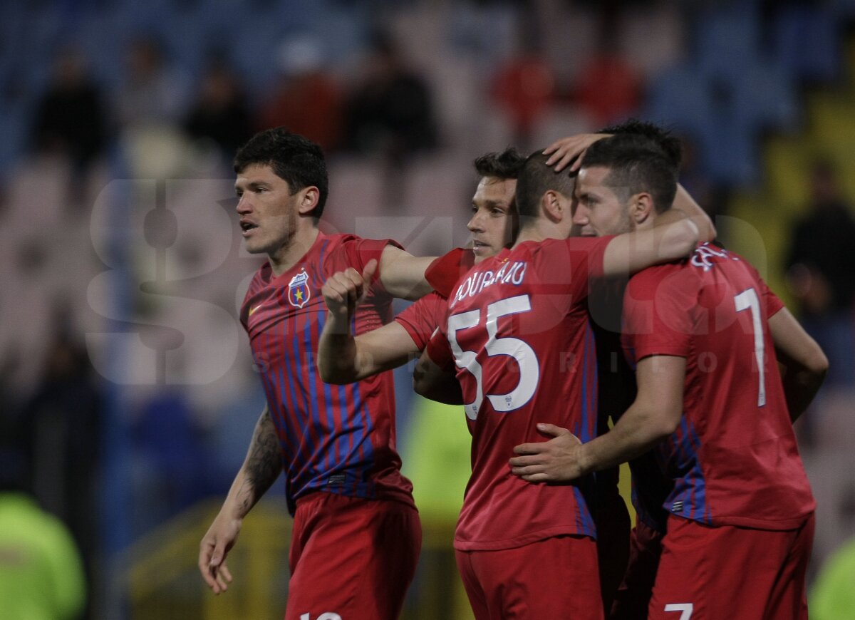 FOTO Hattrick de pase! » Tatu a condus Steaua spre o victorie categorică în faţa Sportului (4-1)