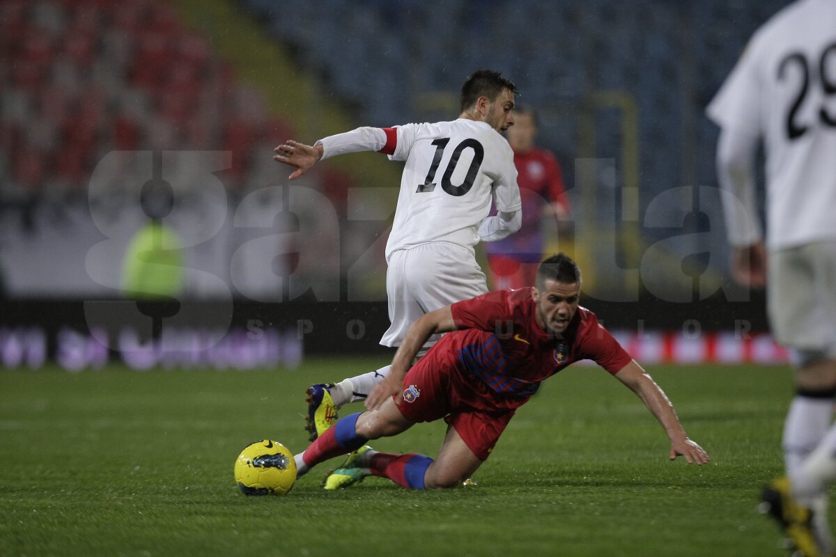 FOTO Hattrick de pase! » Tatu a condus Steaua spre o victorie categorică în faţa Sportului (4-1)