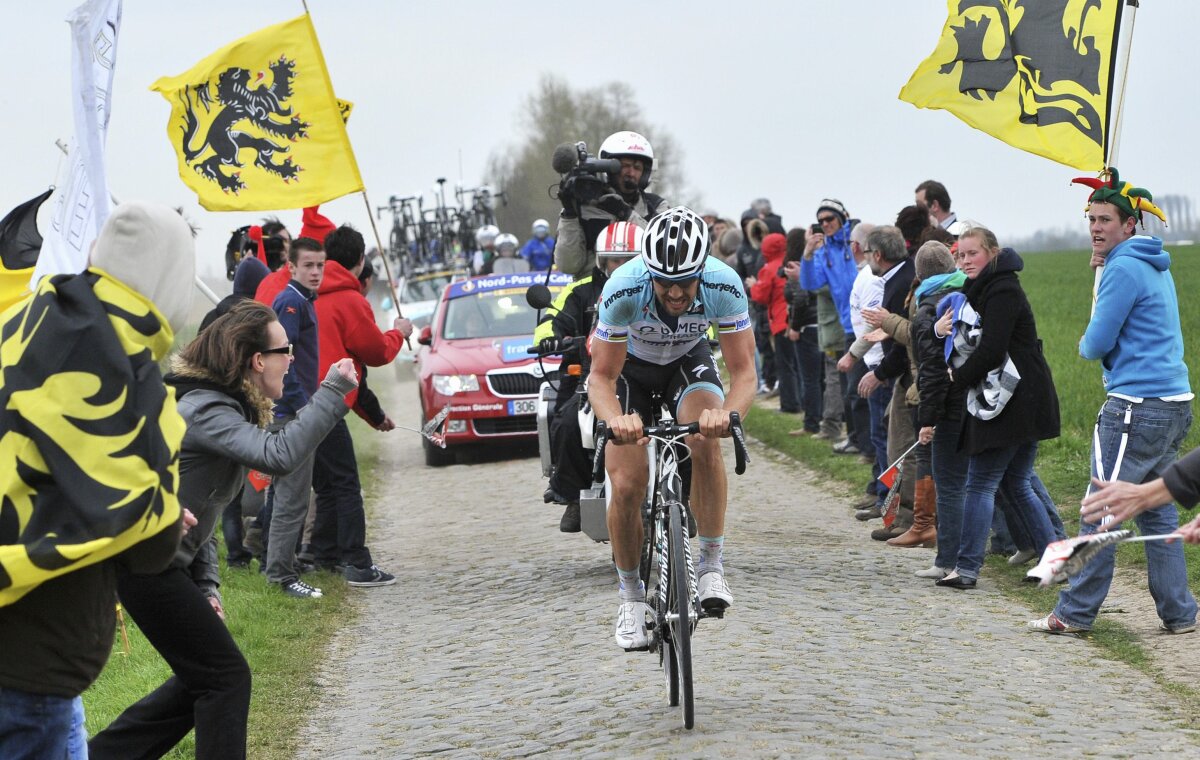 Boonen a cîştigat Paris-Roubaix. Şase imagini istorice AICI