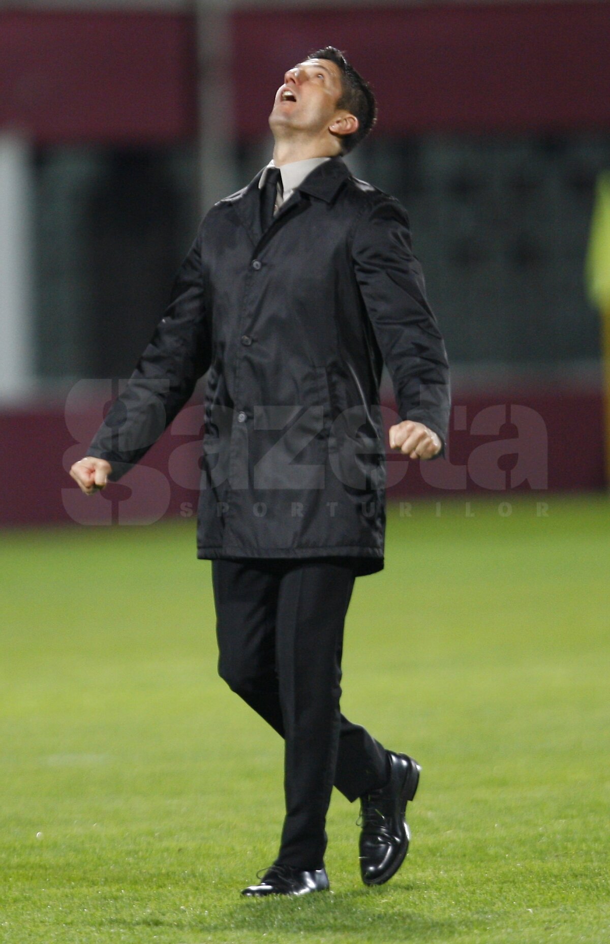 GALERIE FOTO 5 chipuri ale fericirii în Giuleşti!