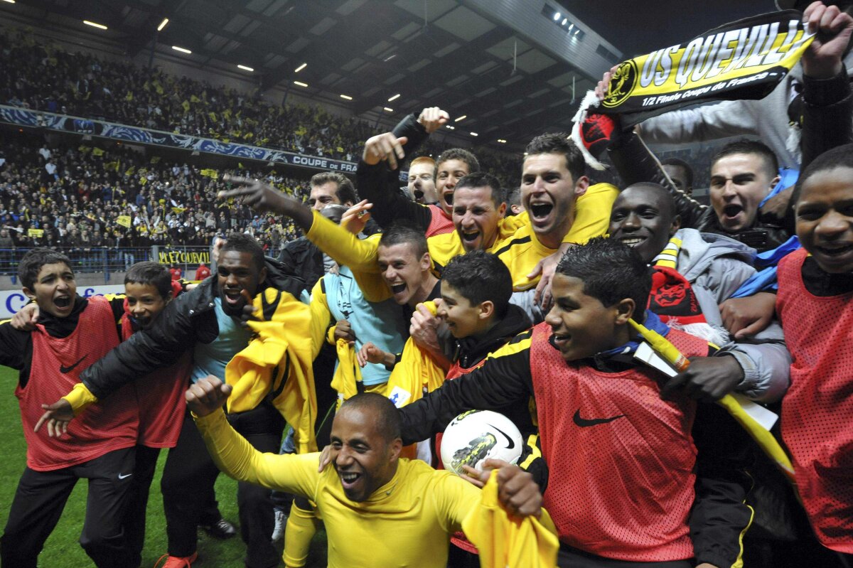 FOTO&VIDEO Nu ştiu de glumă! Amatorii de la Quevilly s-au calificat în finala Cupei