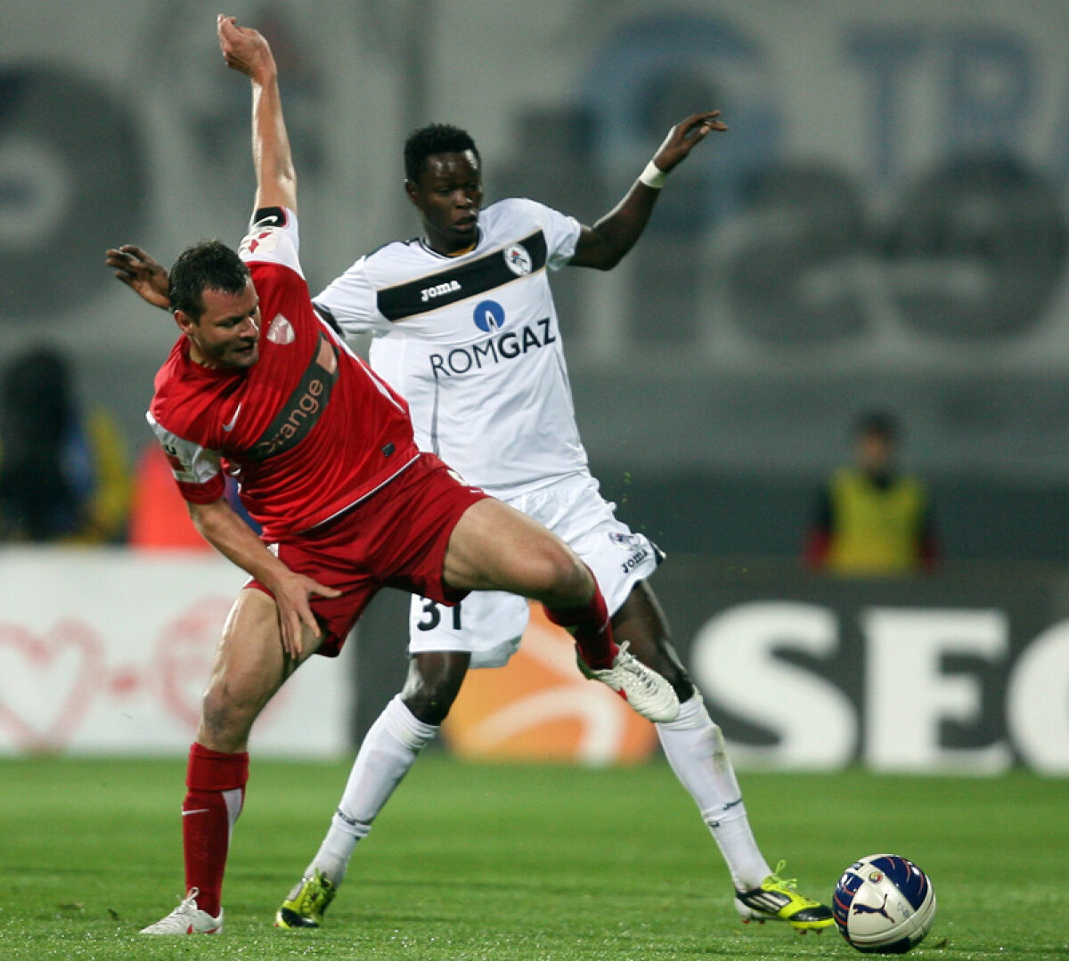 VIDEO Dorel Stoica a alungat problemele » "Invenţia" lui Bonetti a calificat-o pe Dinamo în finala Cupei României