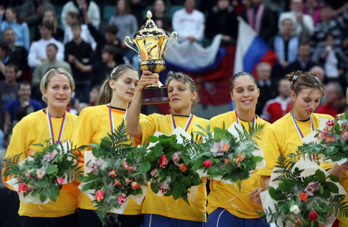 Simona Gogîrlă are ambiţii mari cu Rapidul: "Visez să antrenez în Liga Campionilor!"