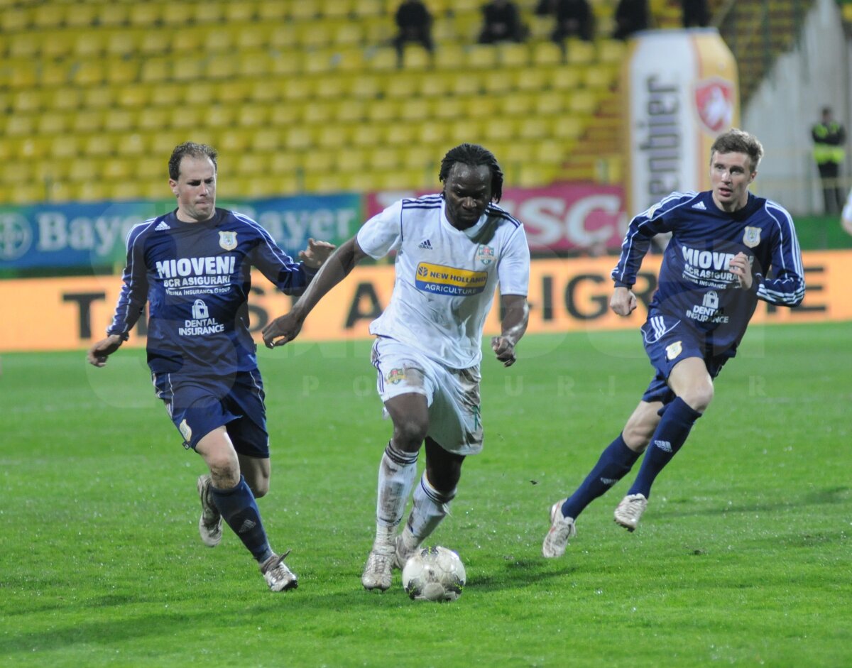 VIDEO FC Vaslui - Mioveni 3-0 » Echipa lui Inacio a egalat Dinamo în clasament