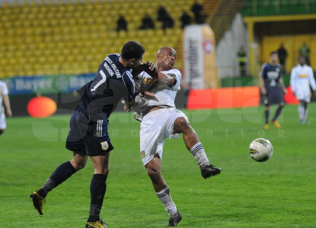 VIDEO FC Vaslui - Mioveni 3-0 » Echipa lui Inacio a egalat Dinamo în clasament