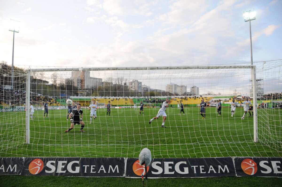 VIDEO FC Vaslui - Mioveni 3-0 » Echipa lui Inacio a egalat Dinamo în clasament