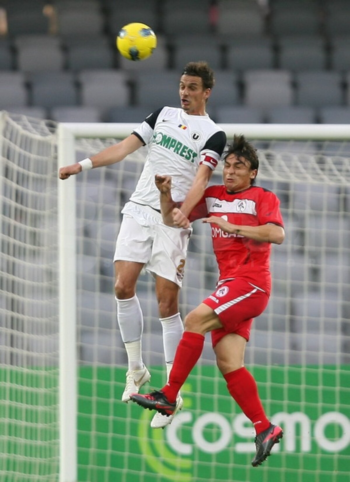 VIDEO Claudiu Niculescu îşi continuă invincibilitatea » U Cluj - Gaz Metan 3-0