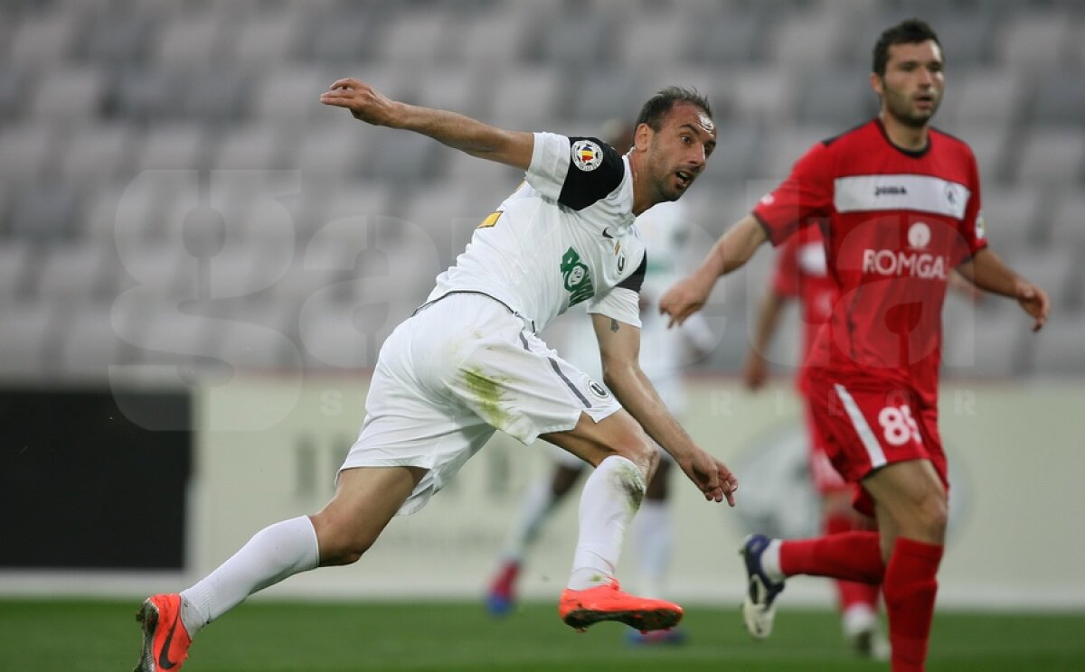 VIDEO Claudiu Niculescu îşi continuă invincibilitatea » U Cluj - Gaz Metan 3-0