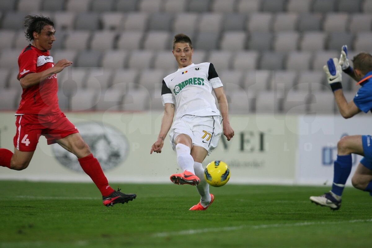 VIDEO Claudiu Niculescu îşi continuă invincibilitatea » U Cluj - Gaz Metan 3-0