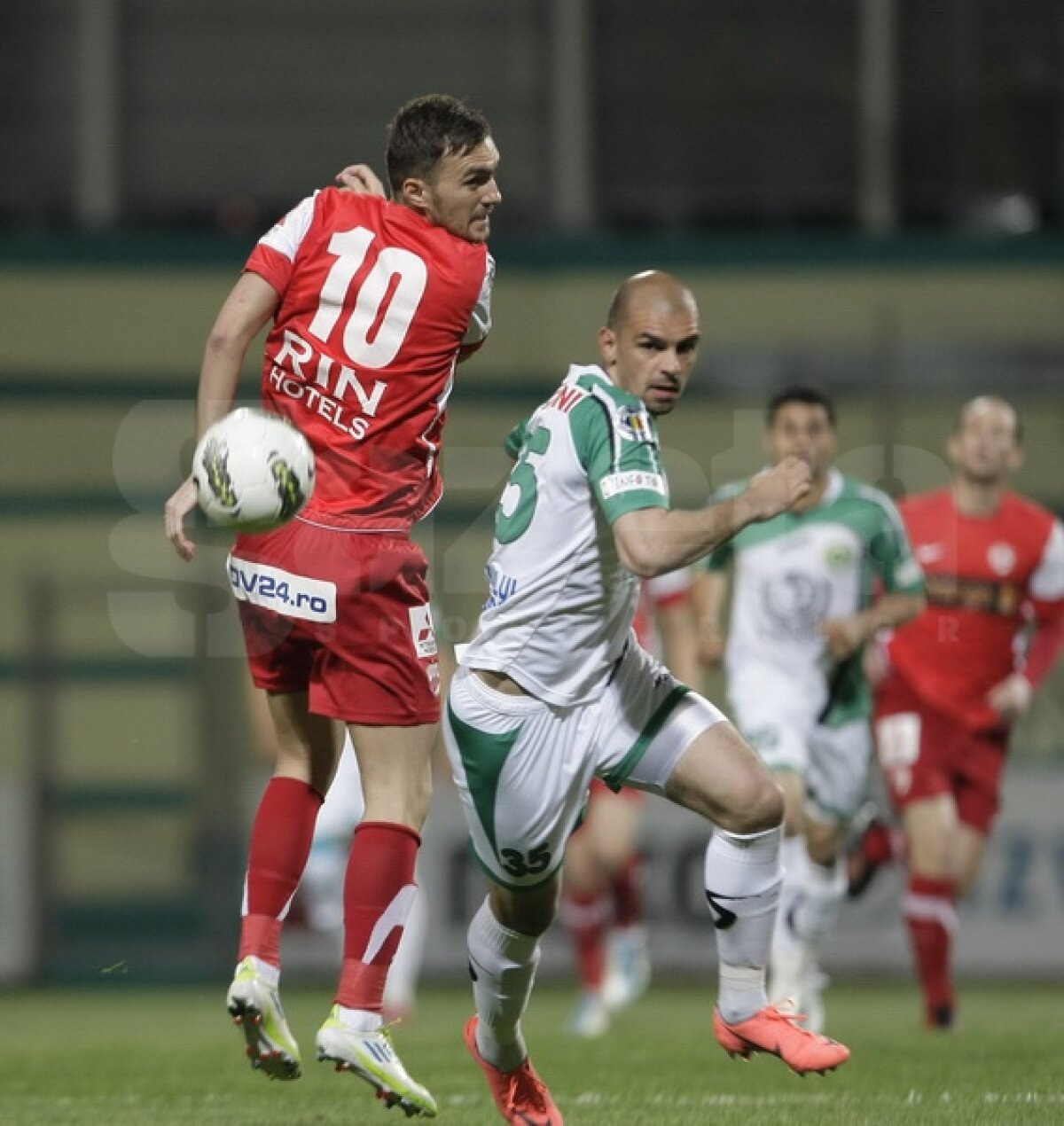 FOTO Chiajna - Dinamo 1-3 » "Cîinii" respiră şi rămîn în lupta pentru titlu