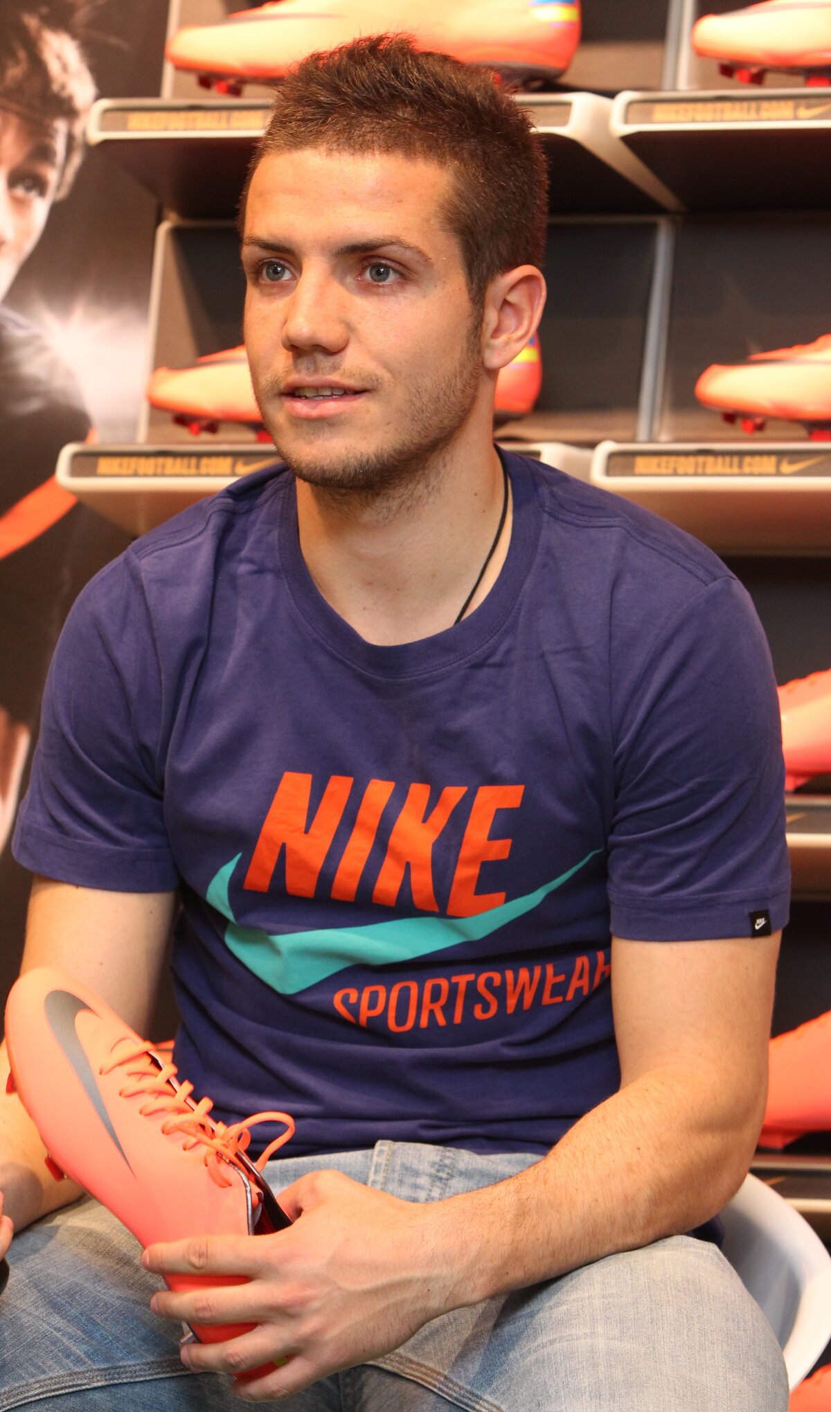 FOTO Tănase vrea să îngenuncheze Vasluiul cu ghetele lui CR7