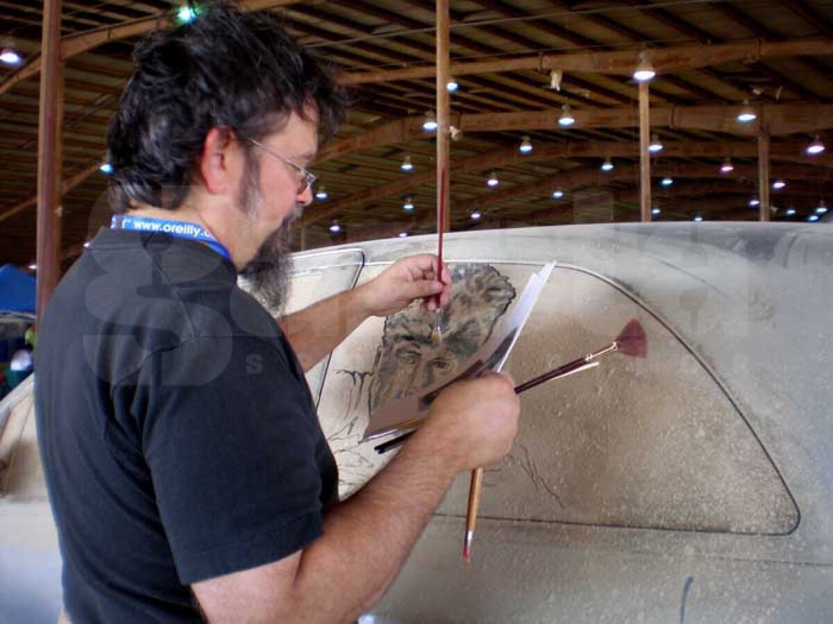 SUPERFOTO Praful de pe maşini, transformat în opere de artă!