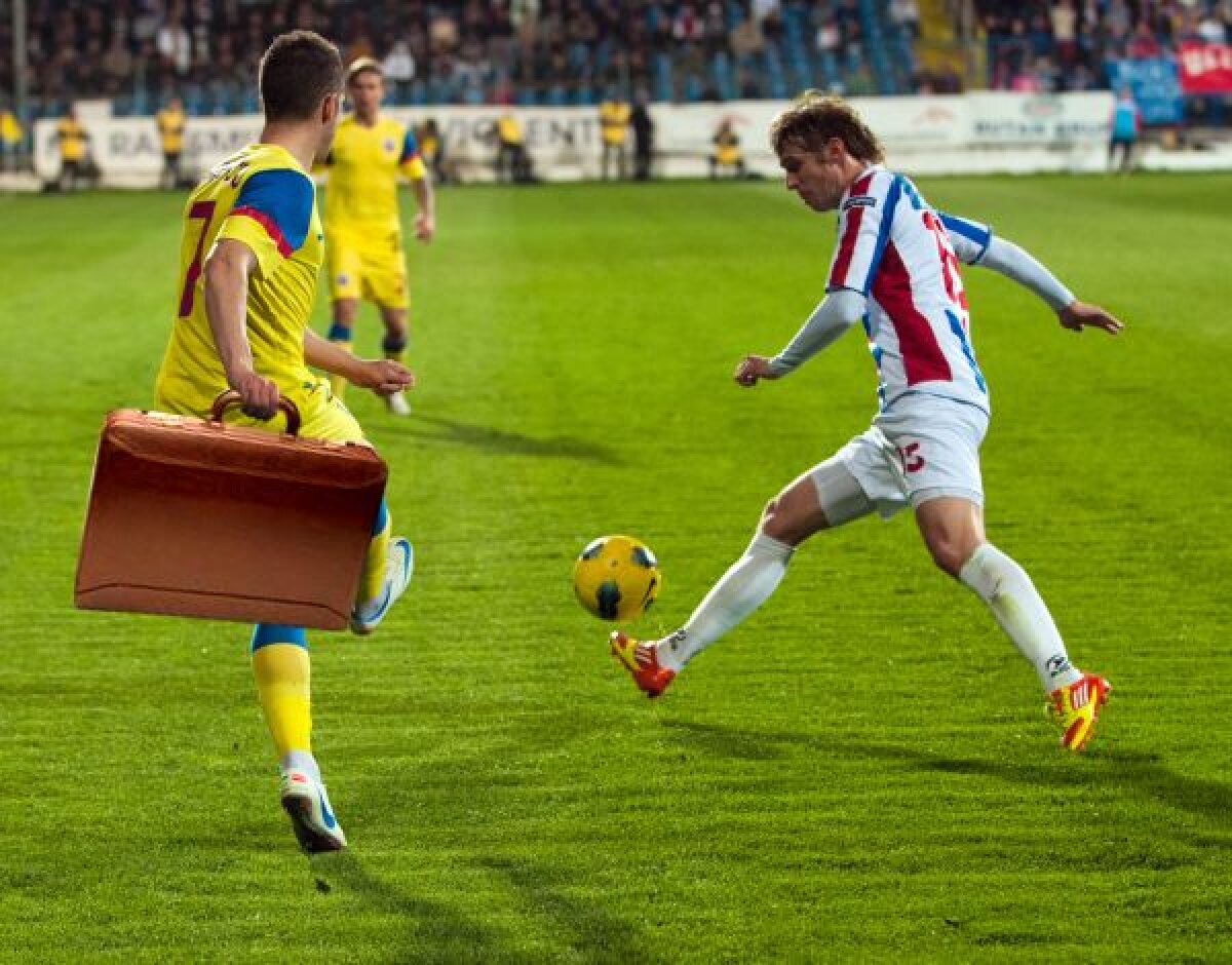 Să nu uităm să zîmbim » "Cazul Valiza" schimbă echipamentul de joc! :D