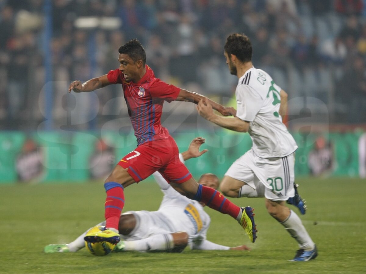 FOTO şi VIDEO Wesley a adus tristeţea în Ghencea » Steaua - Vaslui 0-1 şi lui Stoichiţă i s-a strigat "Demisia!"