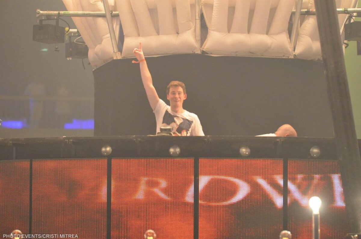 GALERIE FOTO / A fost SENZAŢIE la SENSATION! ;)