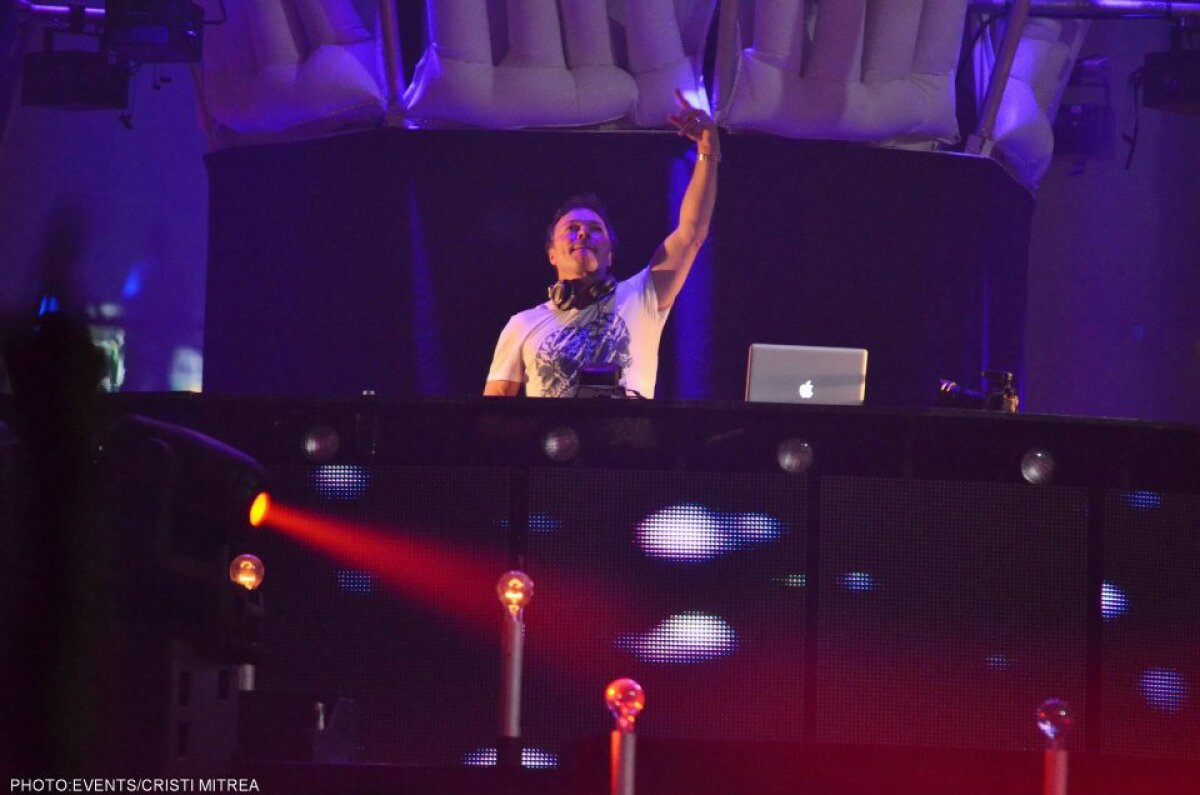 GALERIE FOTO / A fost SENZAŢIE la SENSATION! ;)