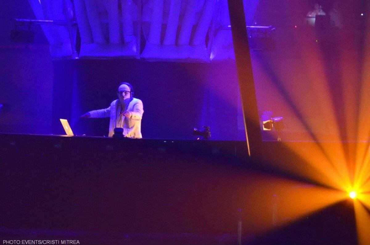 GALERIE FOTO / A fost SENZAŢIE la SENSATION! ;)