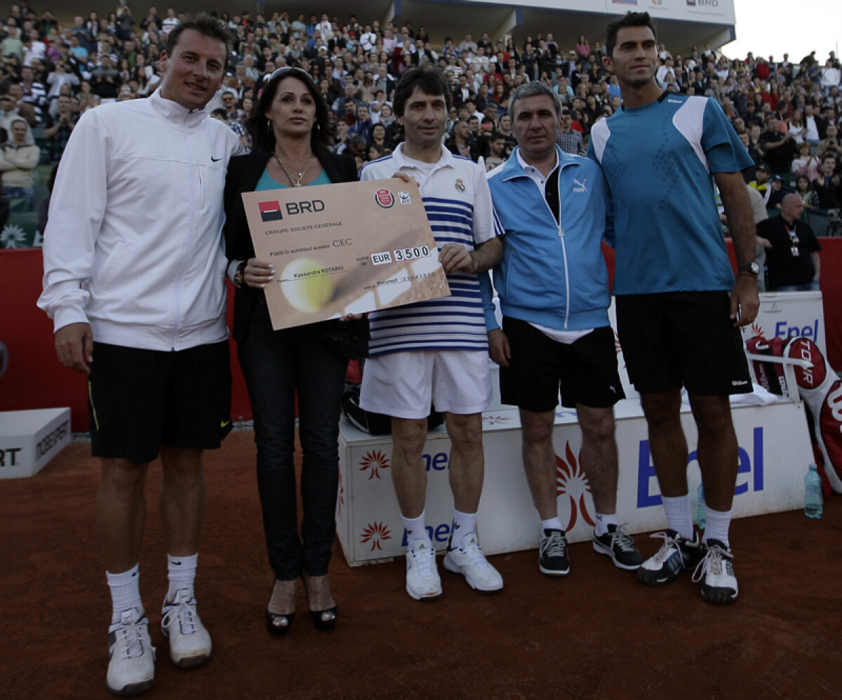 Spectacol caritabil » Hagi, Rotariu, Tecău şi Pavel au jucat pentru micuţa Kassandra