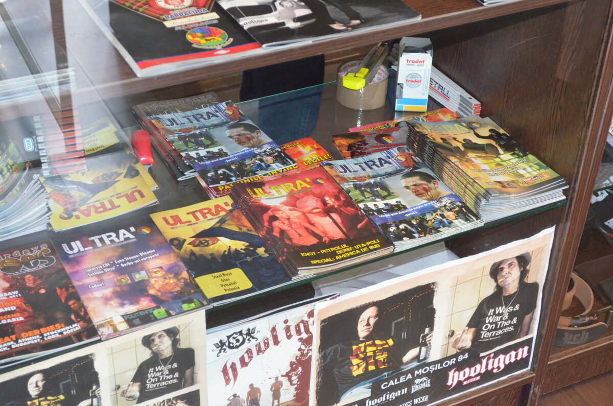Ultraşii din galerii au rămas fără singurul magazin dedicat » Shopping interzis