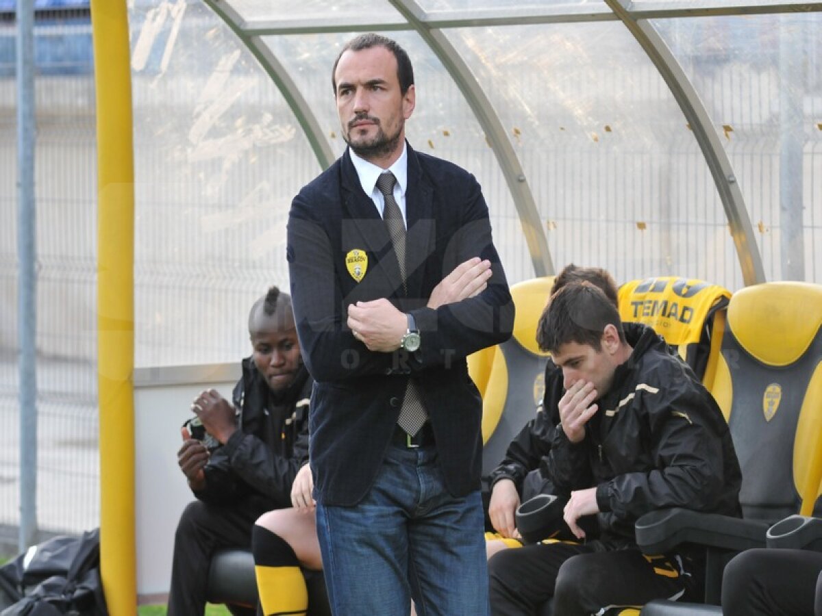 FOTO  FC Braşov - U Cluj 1-1 » Nici o lacrimă: foştii elevi ai lui Badea n-au avut milă la debutul acestuia sub Tîmpa