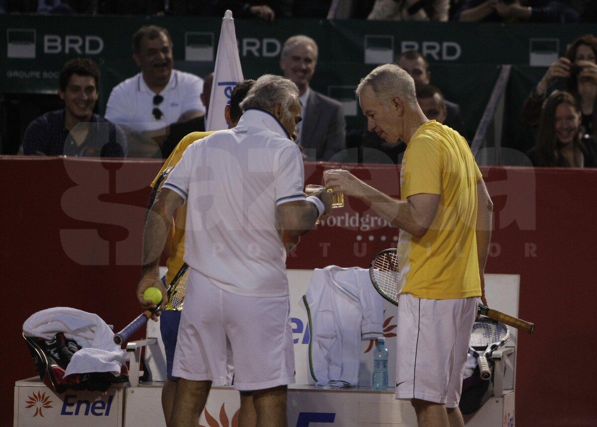 Stele pe zgură » McEnroe, Bahrami, Năstase şi Pavel au oferit un spectacol grandios la Arenele BNR