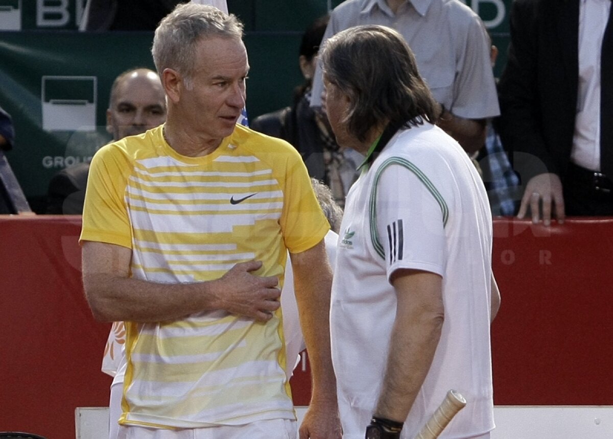GALERIE FOTO Scîntei pe zgură » McEnroe, Năstase, Pavel şi Bahrami i-au distrat pe cei 4.000 de spectatori, la Arenele BNR
