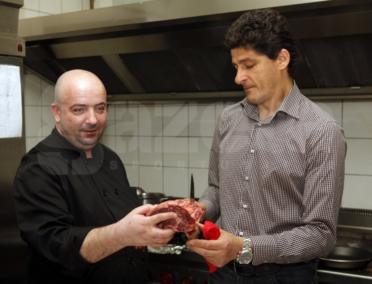 FOTO Belo şi Balint fac o avancronică culinară a prezenţei lui Bilbao în finală: ”Mănîncă vită şi beau vin”