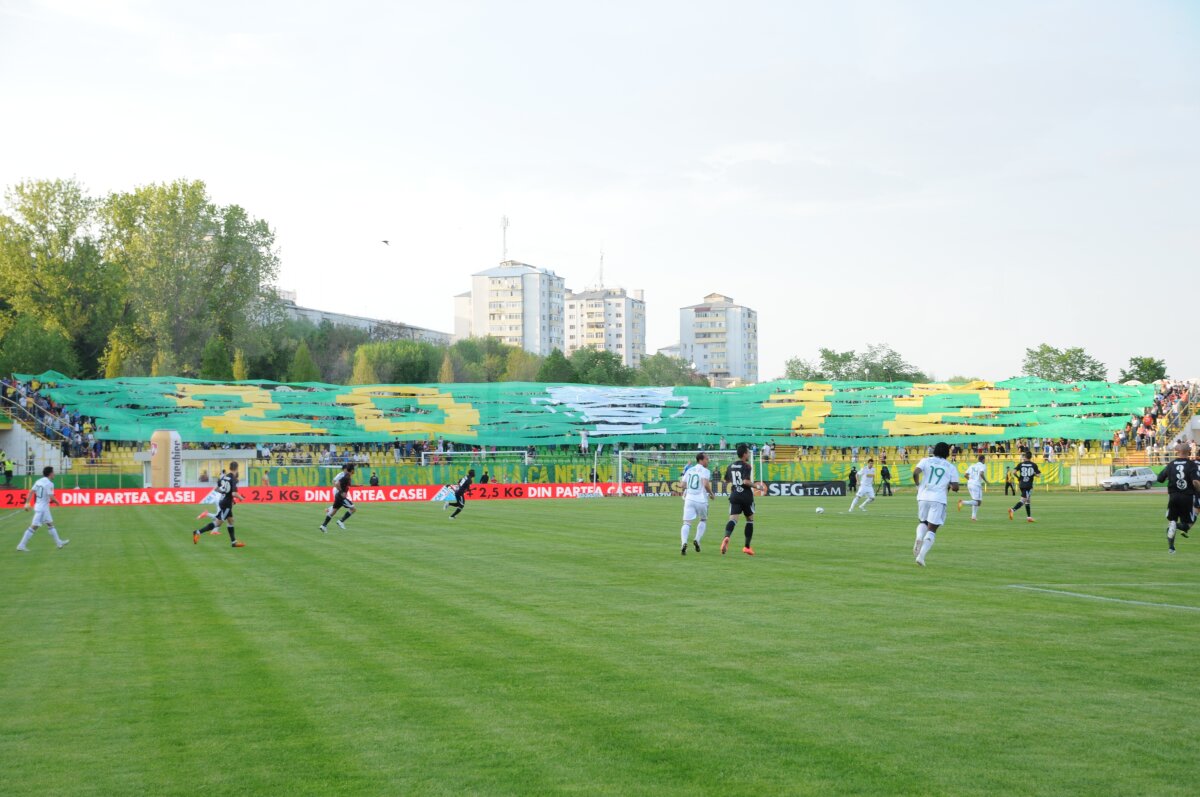 FOTO Sînt în cărţi » Vaslui învinge Astra cu 2-1 şi urcă pe locul 2