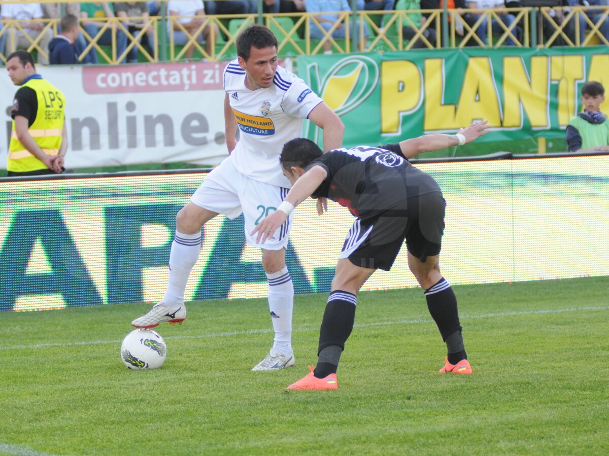 FOTO Sînt în cărţi » Vaslui învinge Astra cu 2-1 şi urcă pe locul 2