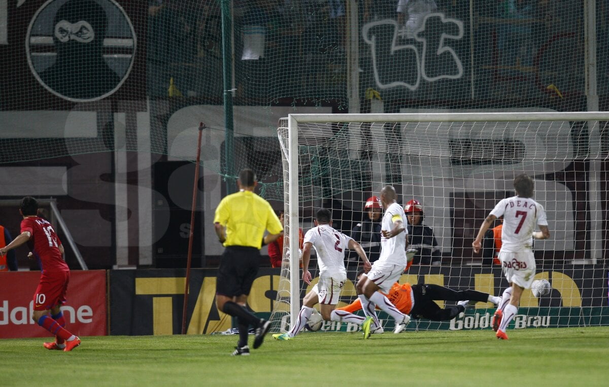 VIDEO Ce plictiseală! » Rapid şi Steaua au remizat în Giuleşti (1-1) şi rămîn în lupta pentru titlu