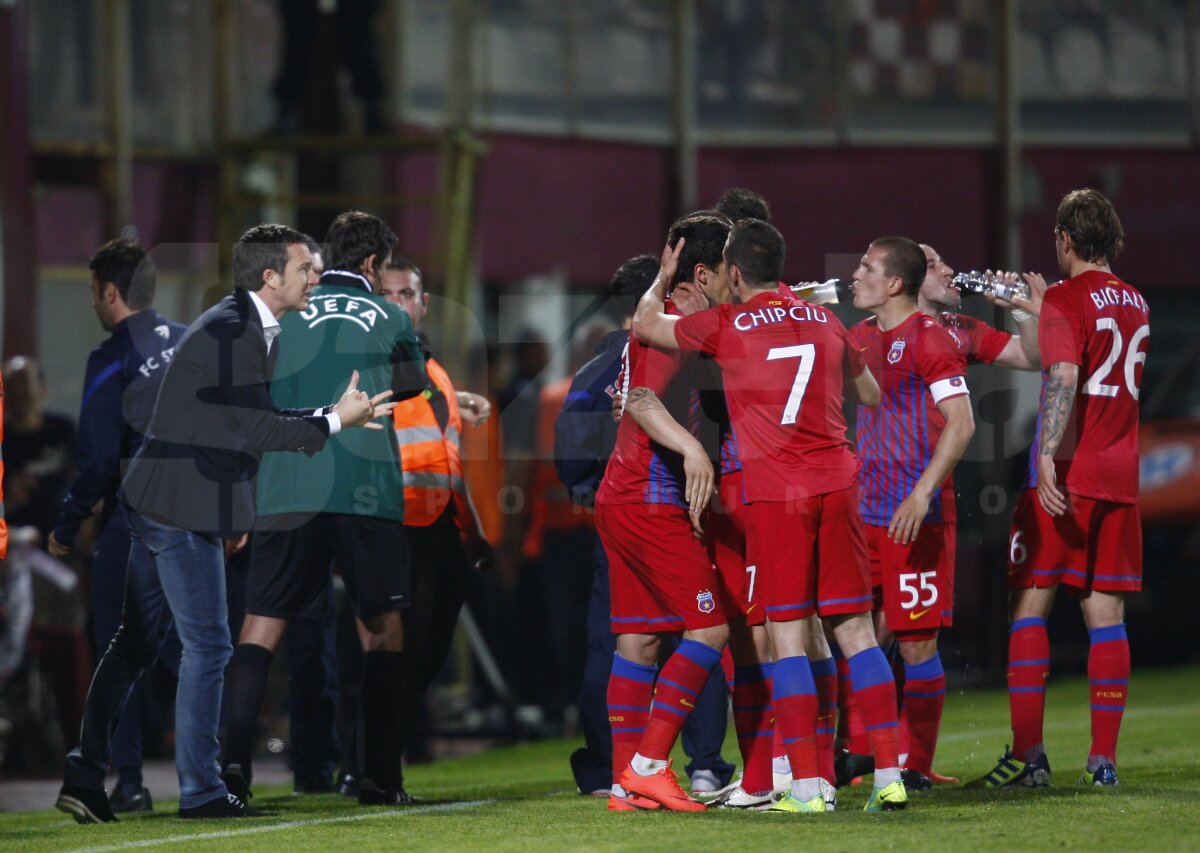 VIDEO Ce plictiseală! » Rapid şi Steaua au remizat în Giuleşti (1-1) şi rămîn în lupta pentru titlu