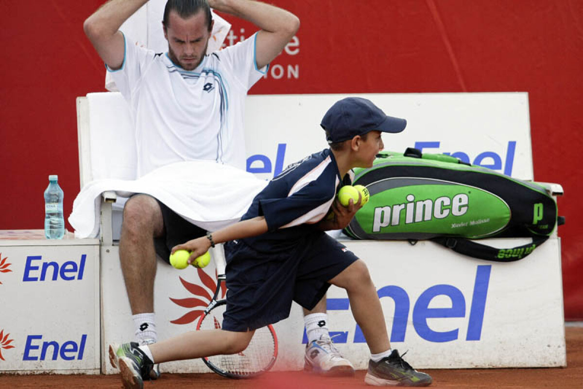 FOTO Tenis de aprilie » Cele mai interesante imagini de la prima ediţia de primăvară a BRD Năstase-Ţiriac Trophy