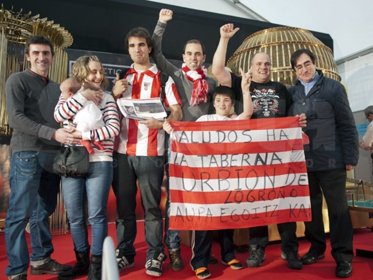 GALERIE FOTO » Urna speranţelor la Bilbao » 35.000 de fani s-au înscris pentru un bilet la Bucureşti!