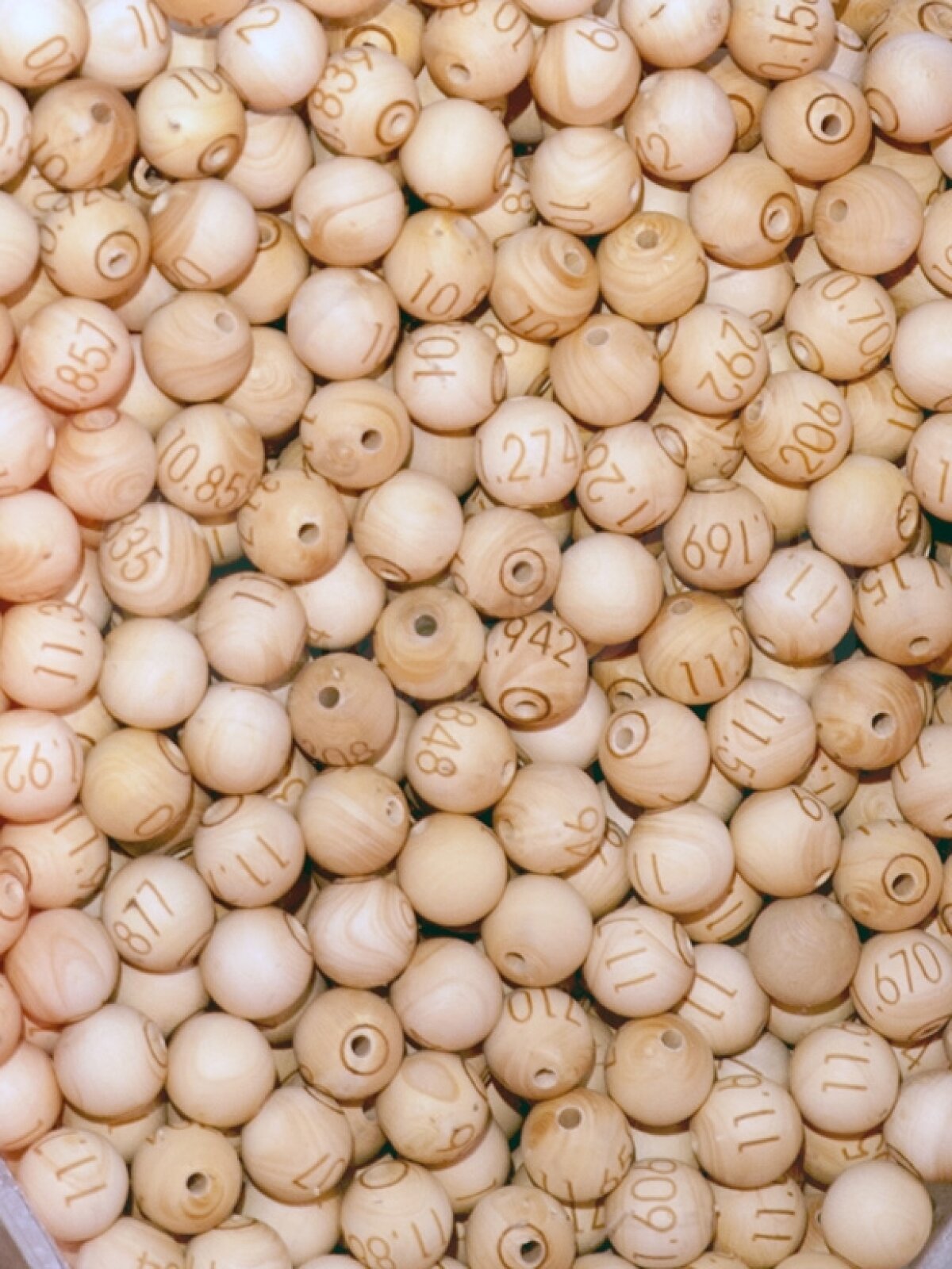 GALERIE FOTO » Urna speranţelor la Bilbao » 35.000 de fani s-au înscris pentru un bilet la Bucureşti!