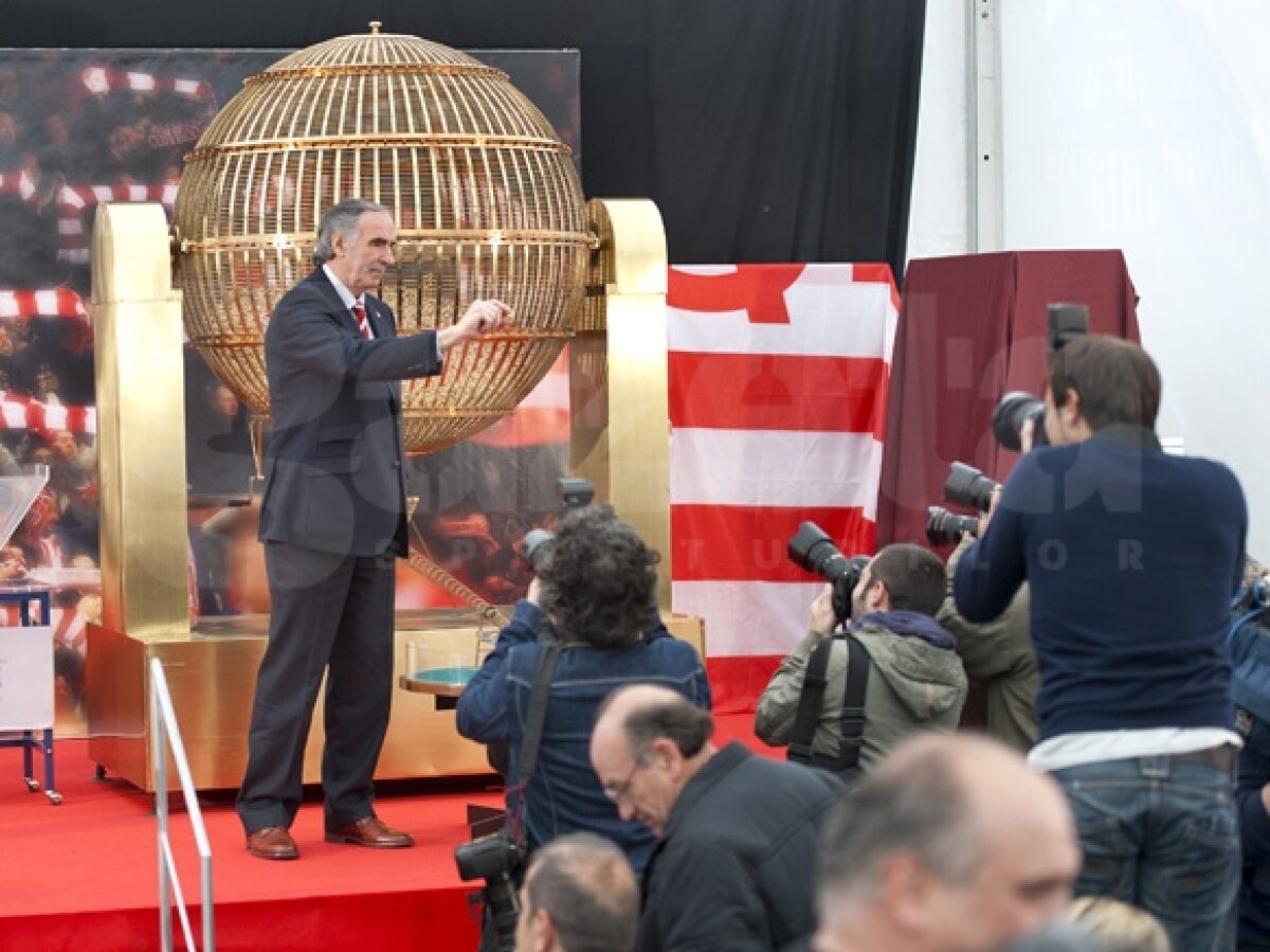 GALERIE FOTO » Urna speranţelor la Bilbao » 35.000 de fani s-au înscris pentru un bilet la Bucureşti!